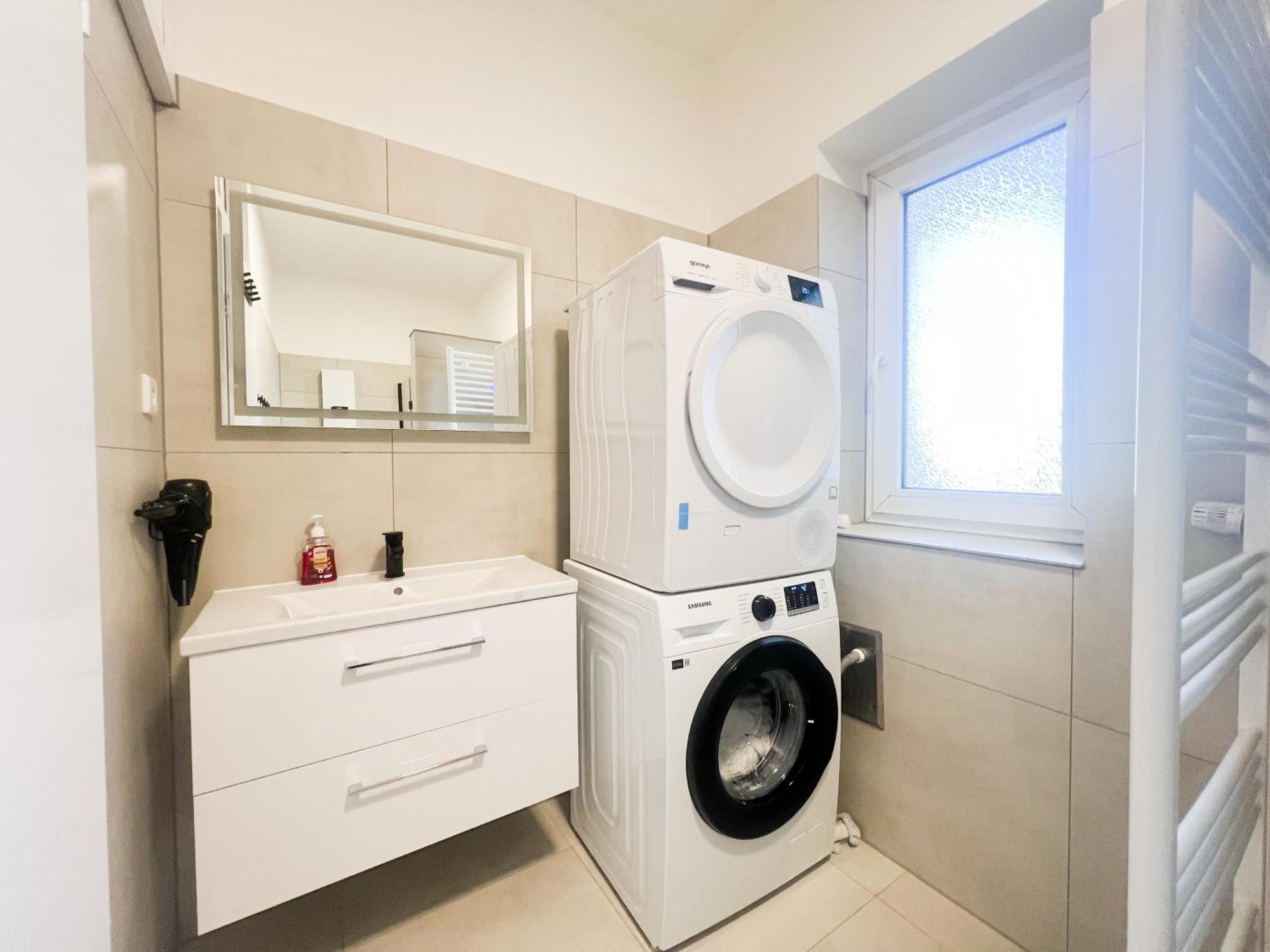 Vibehome Duesseldorf - Stadtmitte Ngoại thất bức ảnh