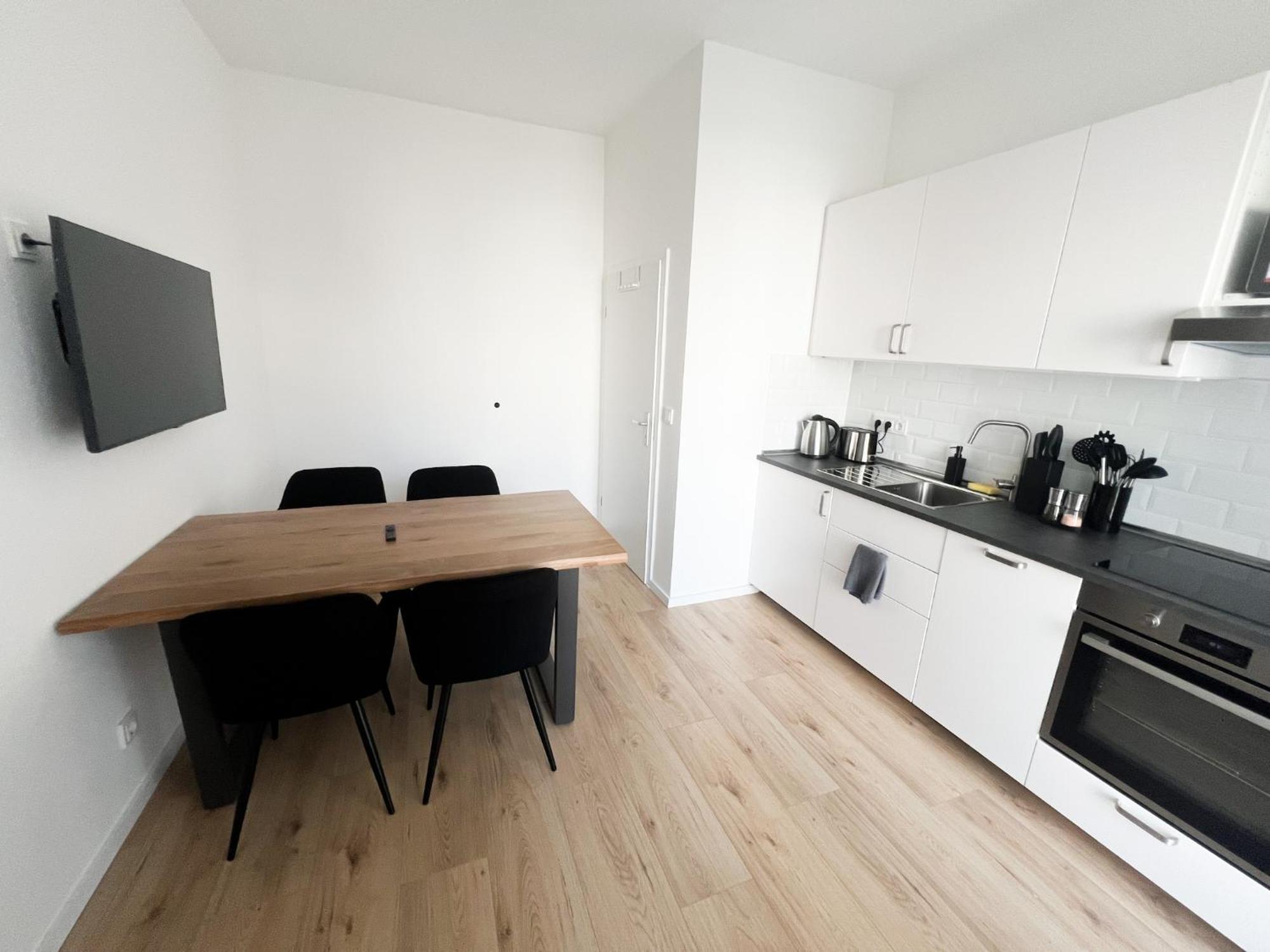 Vibehome Duesseldorf - Stadtmitte Ngoại thất bức ảnh