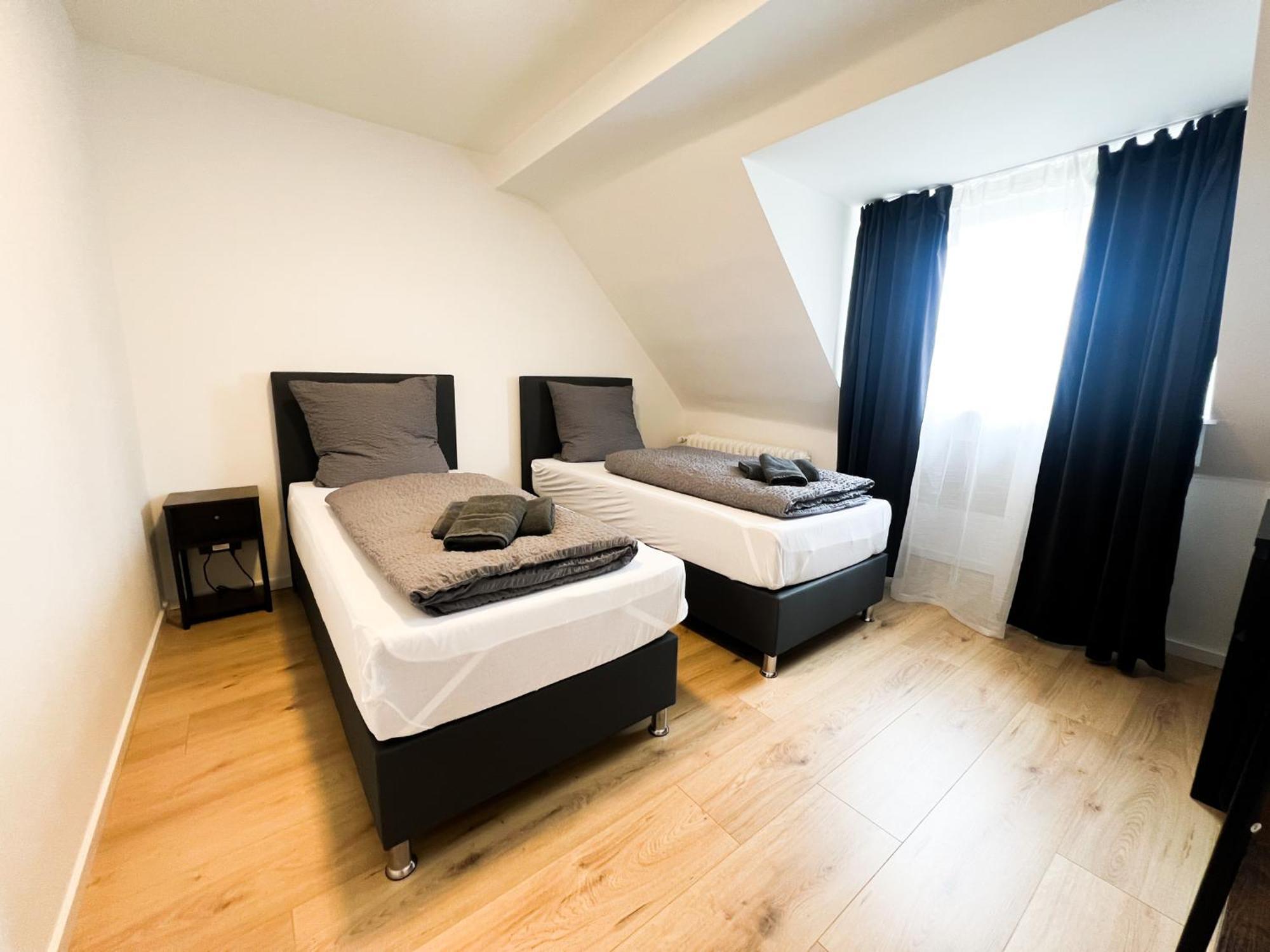Vibehome Duesseldorf - Stadtmitte Ngoại thất bức ảnh