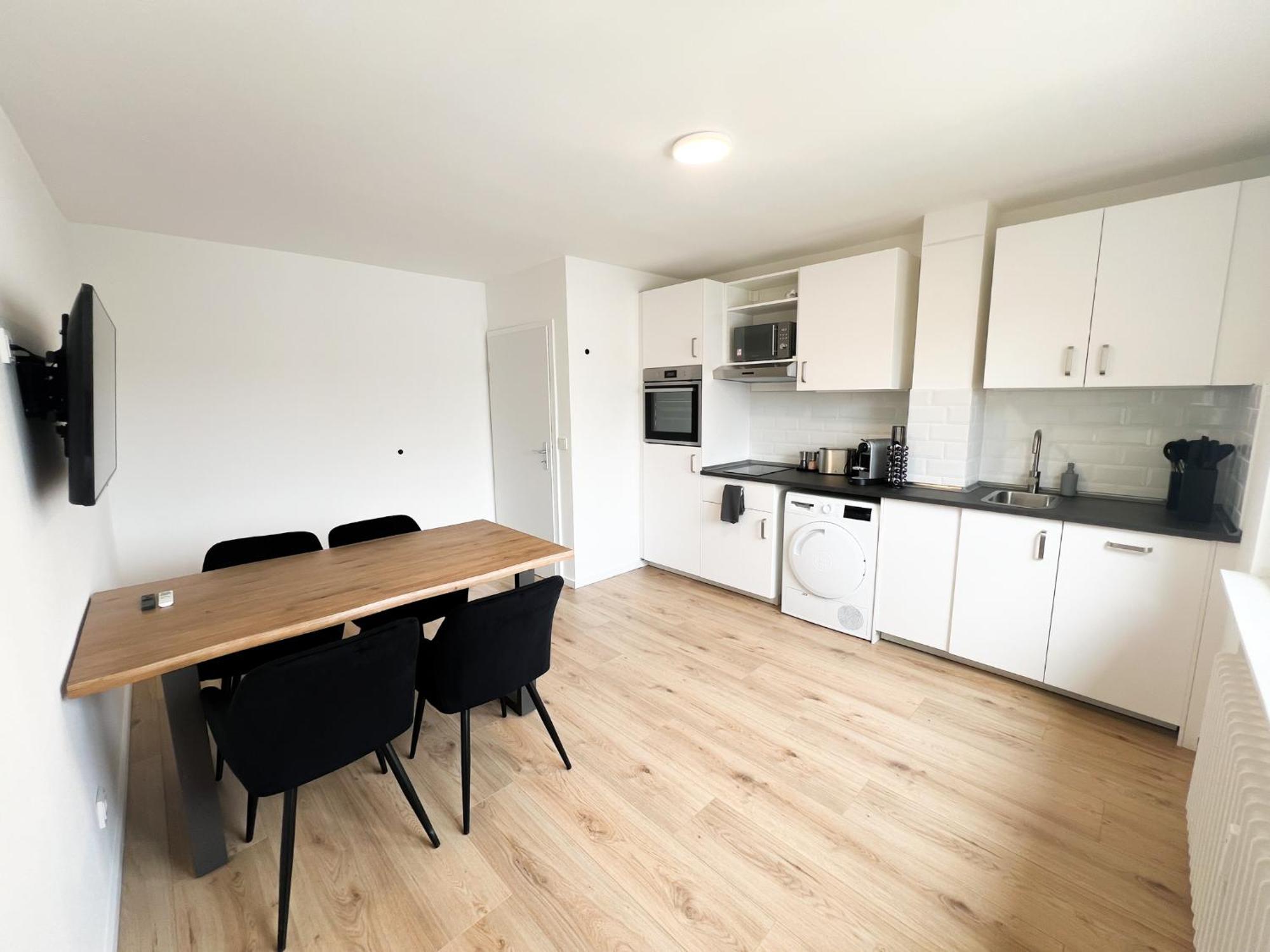 Vibehome Duesseldorf - Stadtmitte Ngoại thất bức ảnh