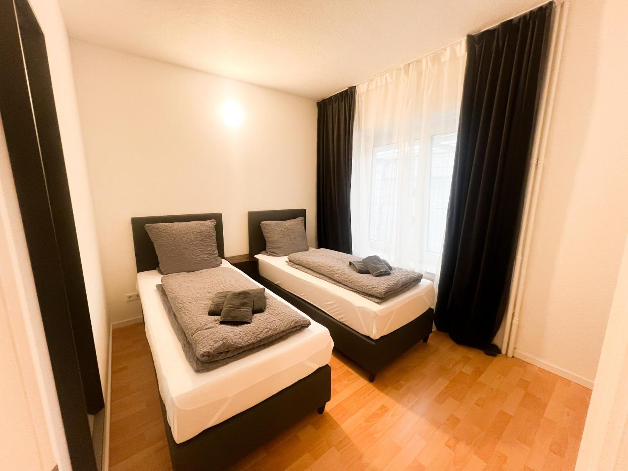 Vibehome Duesseldorf - Stadtmitte Ngoại thất bức ảnh
